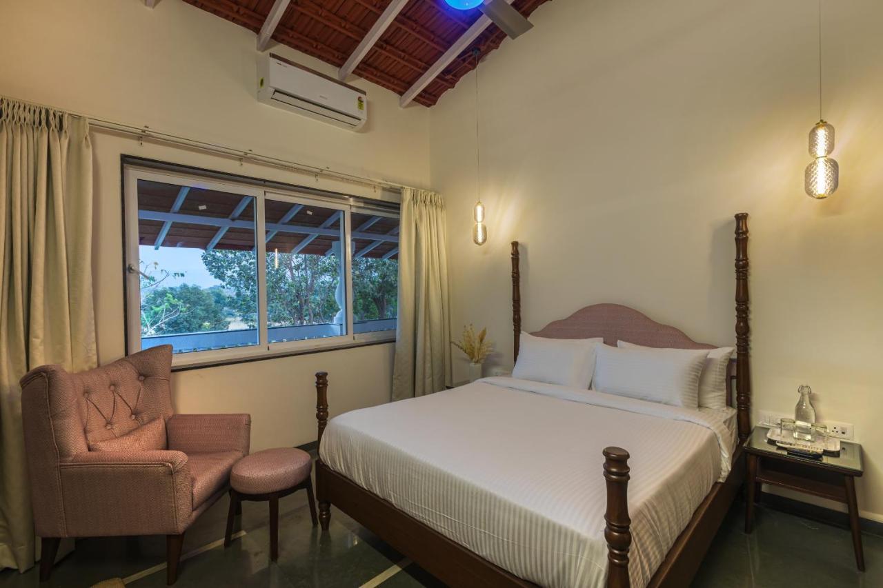 Saffronstays Mariposa By The River Rio, Karjat Εξωτερικό φωτογραφία